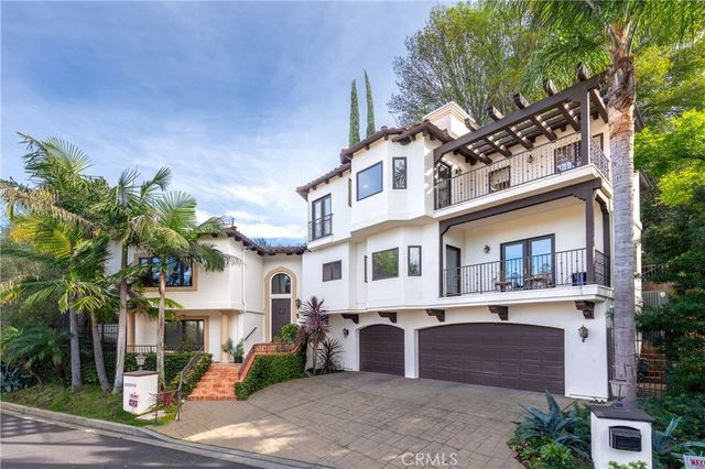 13470 Rand Drive, Sherman Oaks, CA 91423