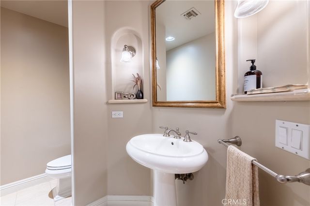13470 Rand Drive, Sherman Oaks, CA 91423