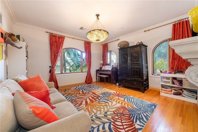 13470 Rand Drive, Sherman Oaks, CA 91423