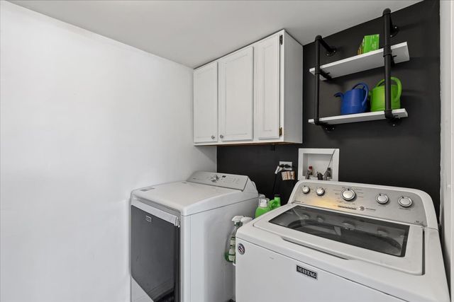 2200 Serenity Lane, Woodstock, IL 60098