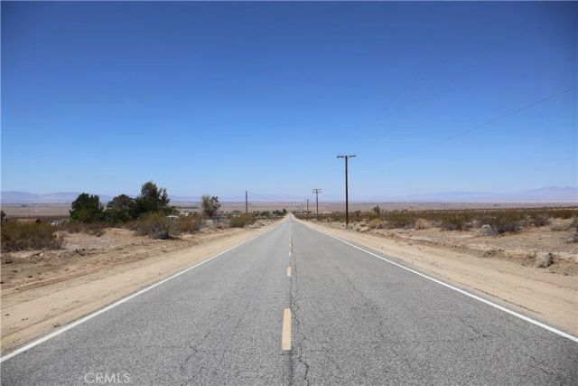 0 E, Lancaster, CA 93535