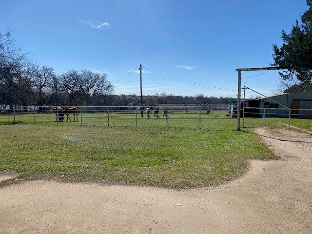 180 Highland Village Road, Highland Village, TX 75077
