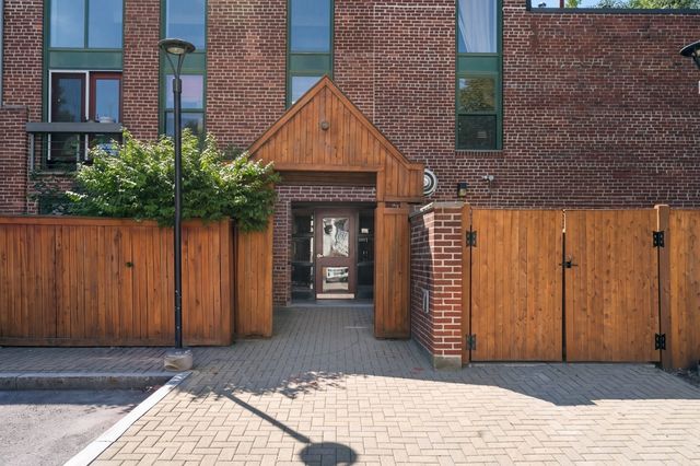 63-71 Fulkerson St 106, Cambridge, MA 02141