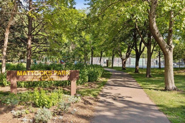 45 Albert Street S 4, Saint Paul, MN 55105