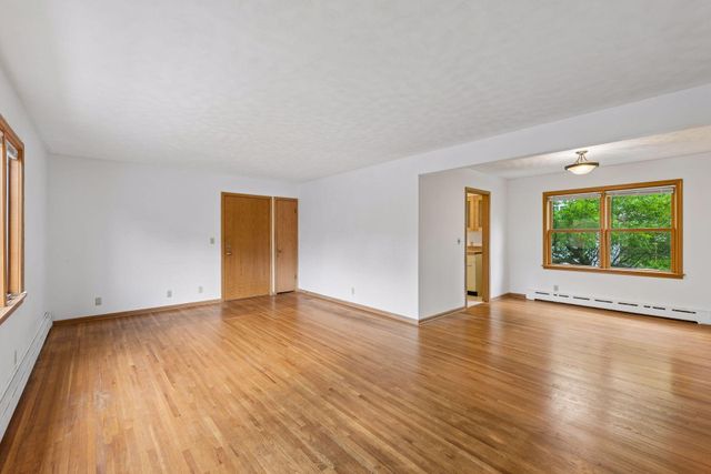 45 Albert Street S 4, Saint Paul, MN 55105