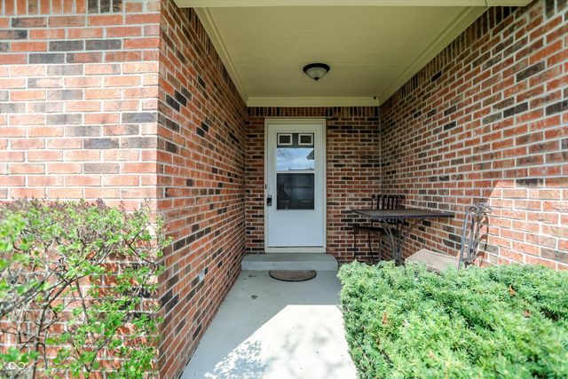 5773 Saint Simons Drive, Indianapolis, IN 46237