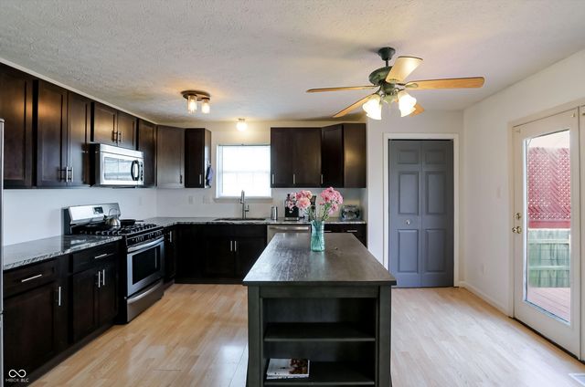 5773 Saint Simons Drive, Indianapolis, IN 46237