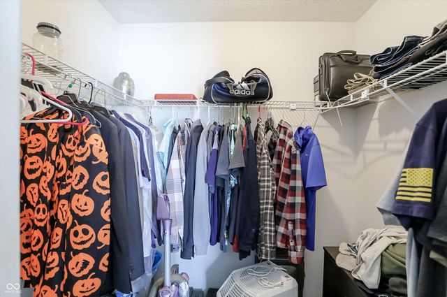 5773 Saint Simons Drive, Indianapolis, IN 46237