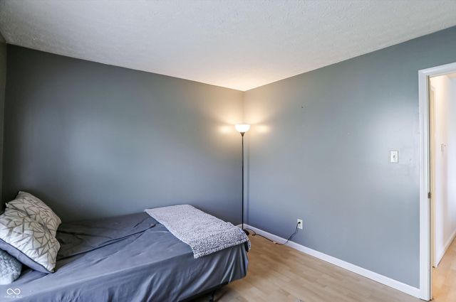 5773 Saint Simons Drive, Indianapolis, IN 46237