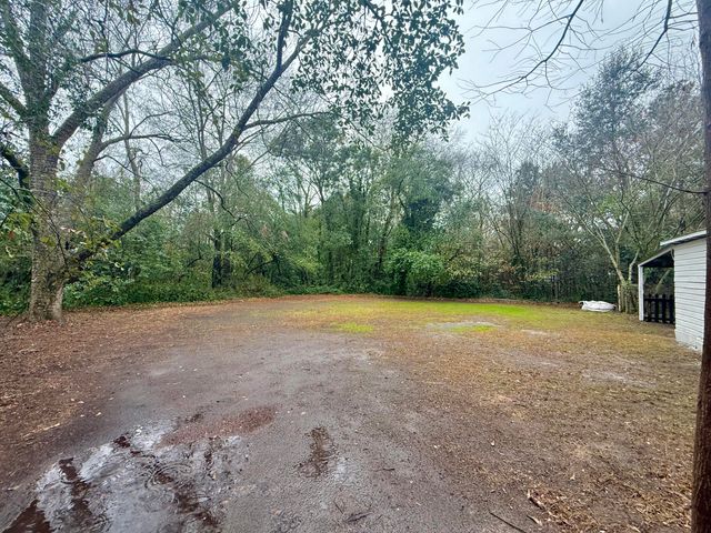 6 Thomas Drive, Sumter, SC 29150