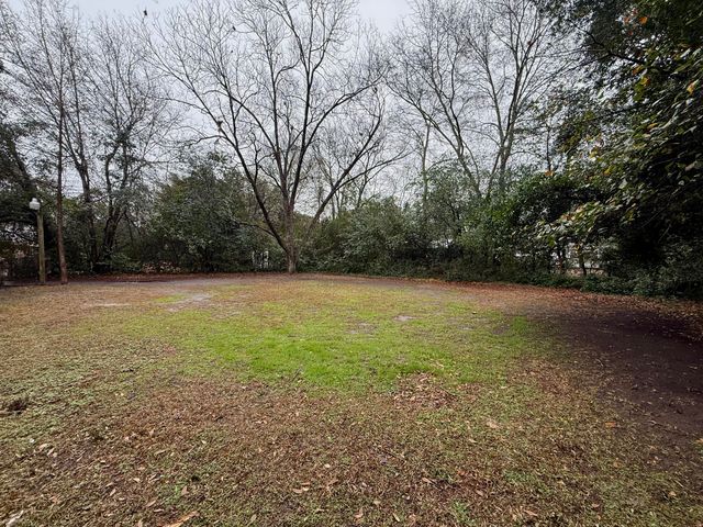 6 Thomas Drive, Sumter, SC 29150