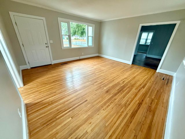 6 Thomas Drive, Sumter, SC 29150