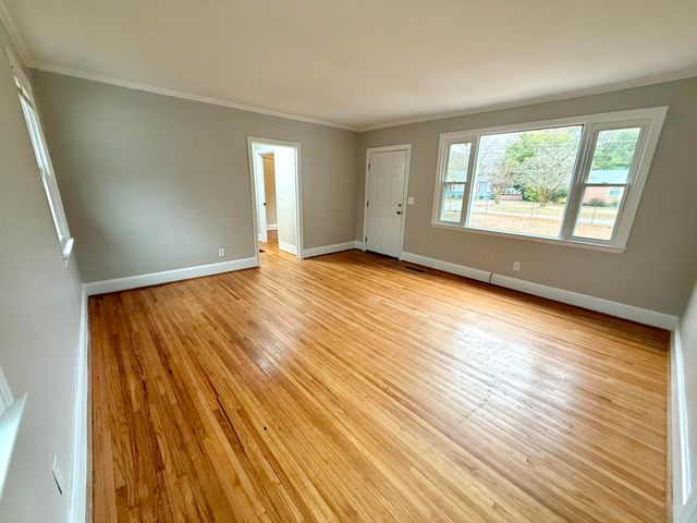 6 Thomas Drive, Sumter, SC 29150