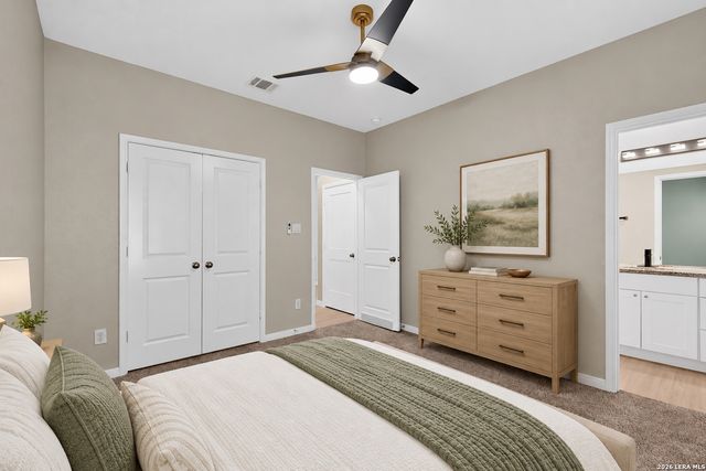 9056 NAVARRO VIS, Seguin, TX 78155
