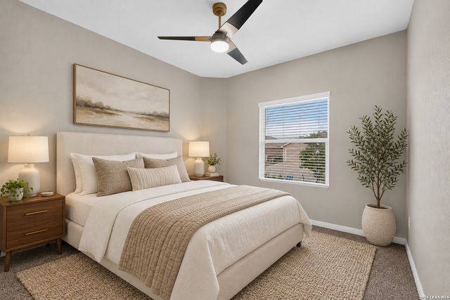 9056 NAVARRO VIS, Seguin, TX 78155