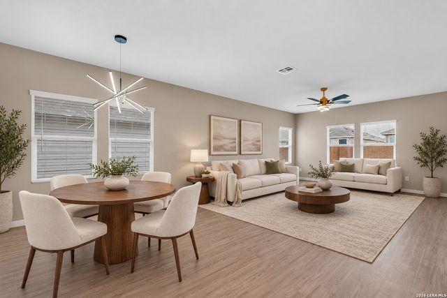 9056 NAVARRO VIS, Seguin, TX 78155