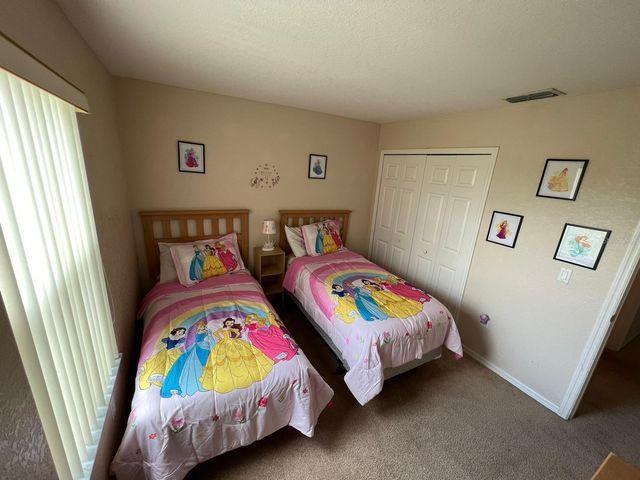 141 LA MIRAGE STREET, Davenport, FL 33897