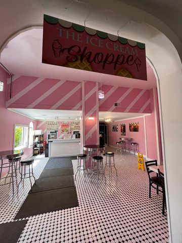 141 LA MIRAGE STREET, Davenport, FL 33897