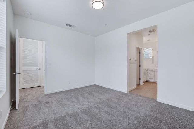 191 Log Pond Ln, Sacramento, CA 95818