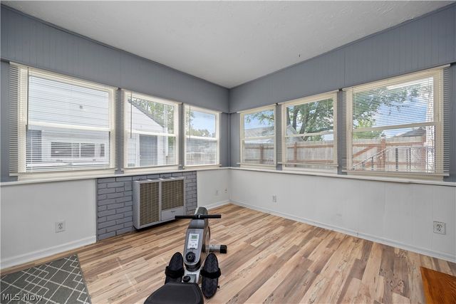 967 Gulf Road, Elyria, OH 44035