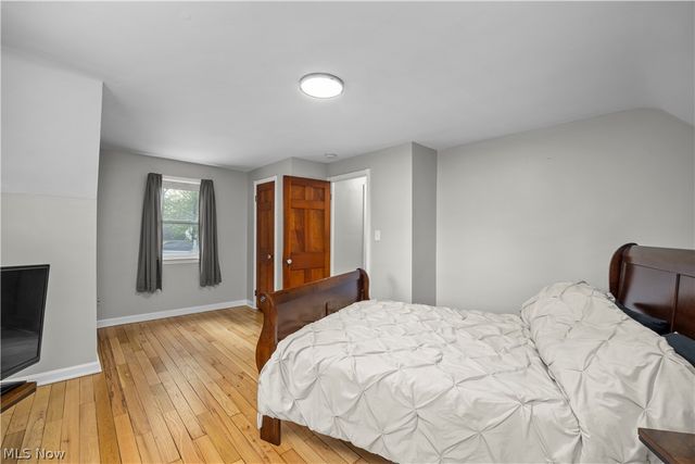 967 Gulf Road, Elyria, OH 44035