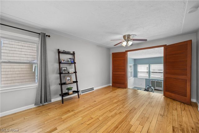 967 Gulf Road, Elyria, OH 44035