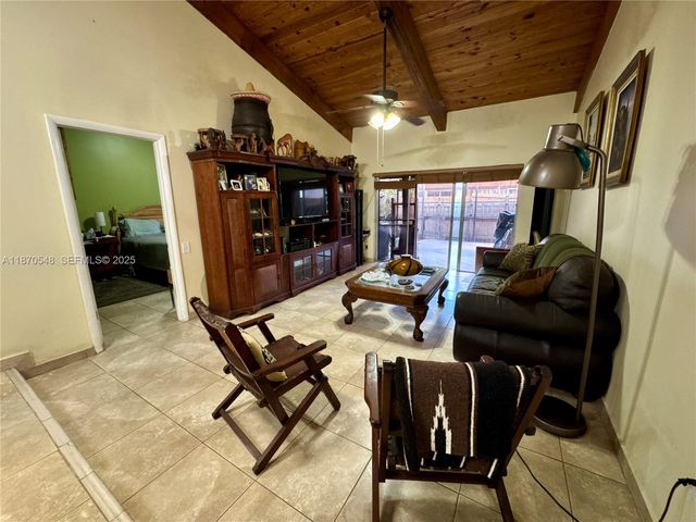 13527 SW 101st Lane, Miami, FL 33186