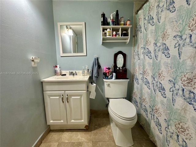 13527 SW 101st Lane, Miami, FL 33186