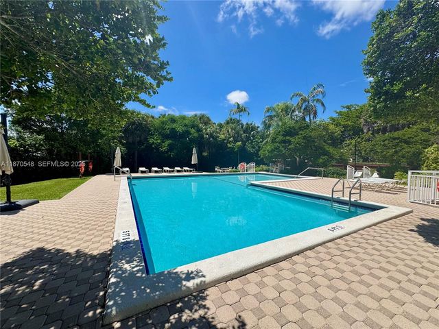 13527 SW 101st Lane, Miami, FL 33186