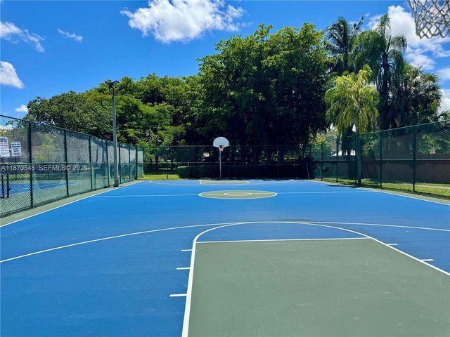 13527 SW 101st Lane, Miami, FL 33186