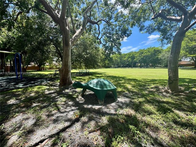 13527 SW 101st Lane, Miami, FL 33186