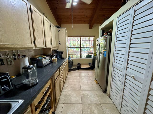 13527 SW 101st Lane, Miami, FL 33186