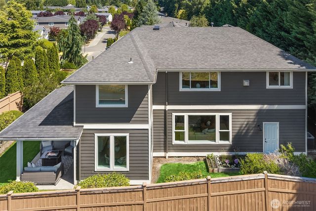 9404 117th Avenue NE, Kirkland, WA 98033