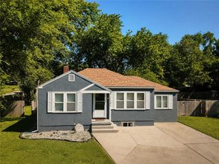 3718 Gibbs Road, Kansas City, KS 66106