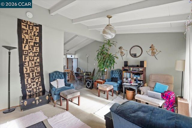 84 Monte Vista Ave, Oakland, CA 94611