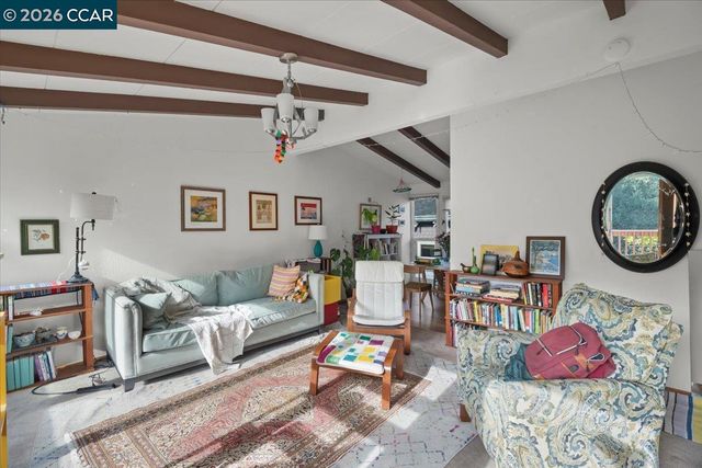 84 Monte Vista Ave, Oakland, CA 94611
