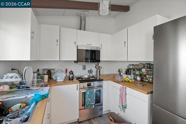 84 Monte Vista Ave, Oakland, CA 94611