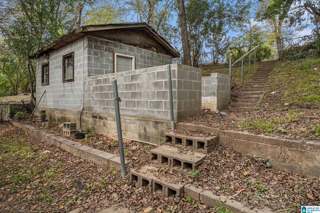 6721 GRASSELLI ROAD, Fairfield, AL 35064