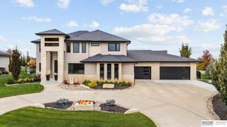 2023 S 214th Street, Elkhorn, NE 68022