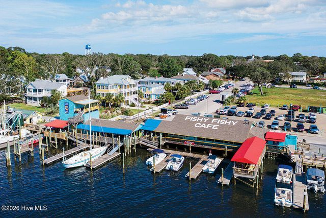 2003 Oakton Drive 1, Southport, NC 28461