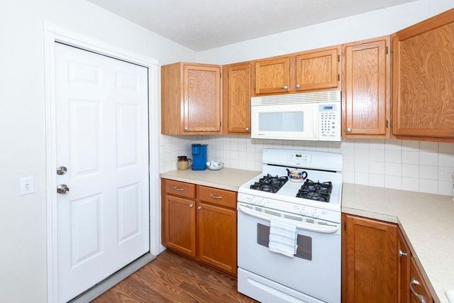 1105 4th Pl, Elgin, OK 73538