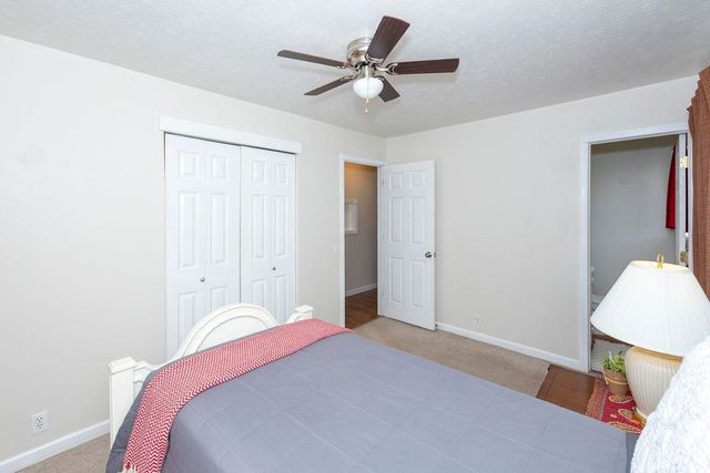 1105 4th Pl, Elgin, OK 73538