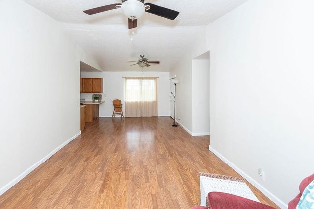1105 4th Pl, Elgin, OK 73538