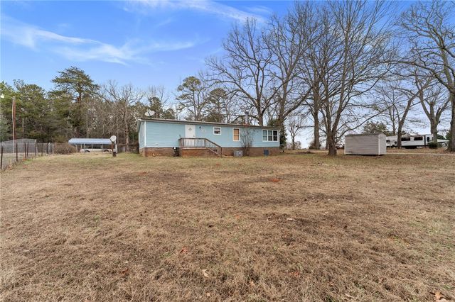 458 Looper Road, Pelzer, SC 29669