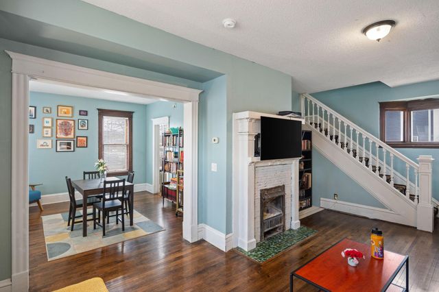 1335 Oliver Avenue N, Minneapolis, MN 55411
