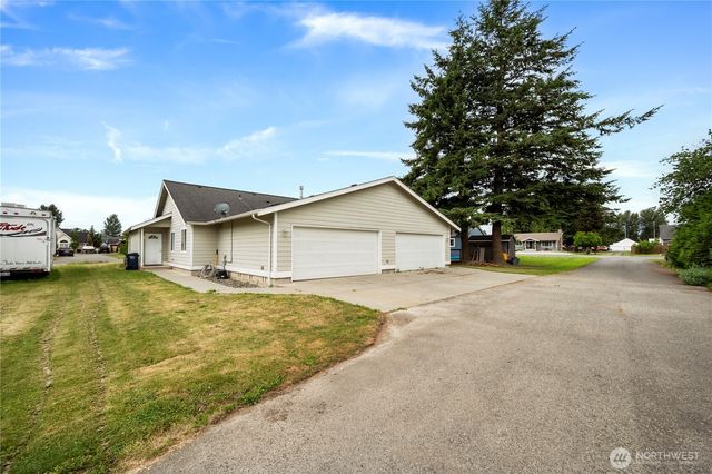 208 Noble Street, Sumas, WA 98295