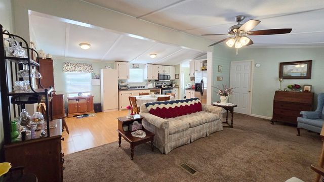 989 Jamestown Rd., Conway, SC 29526