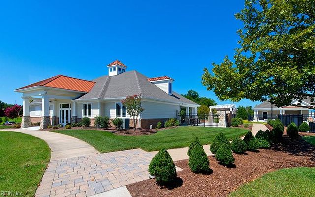 3426 Raintree CIR, Suffolk, VA 23435