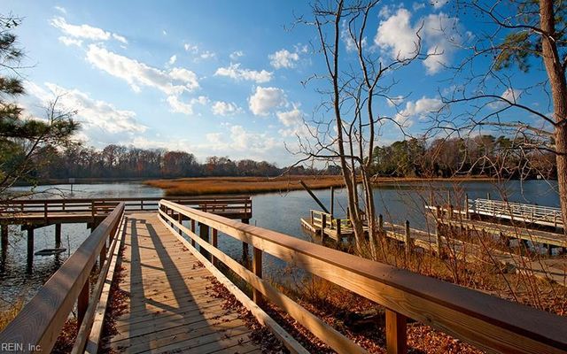 3426 Raintree CIR, Suffolk, VA 23435