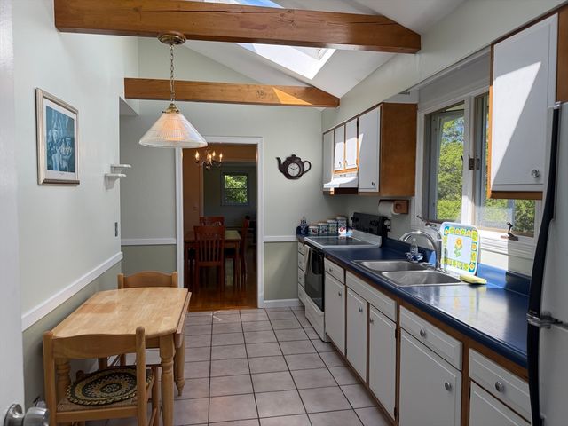 98 Old Hills, Dennis, MA 02638